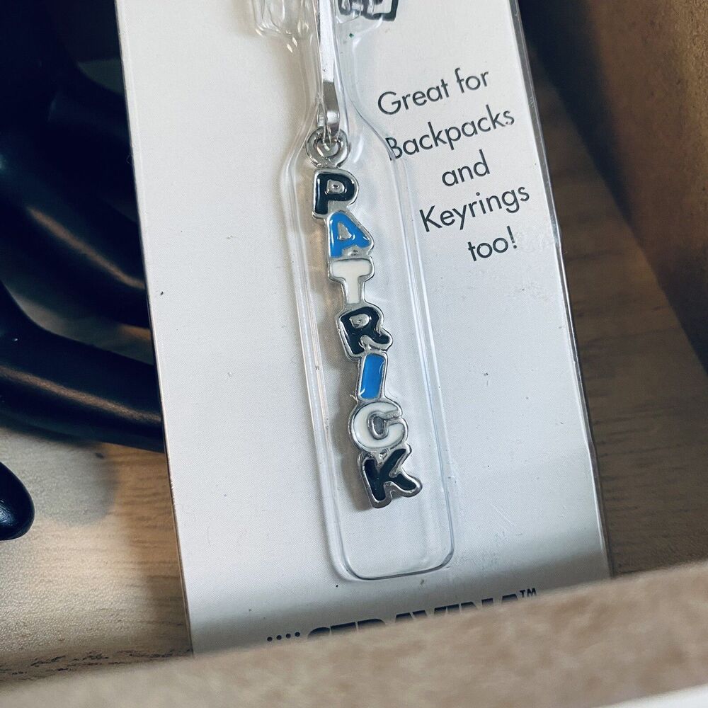 Patrick Personalized Name Zipper Pull By STRAVINA Vintage